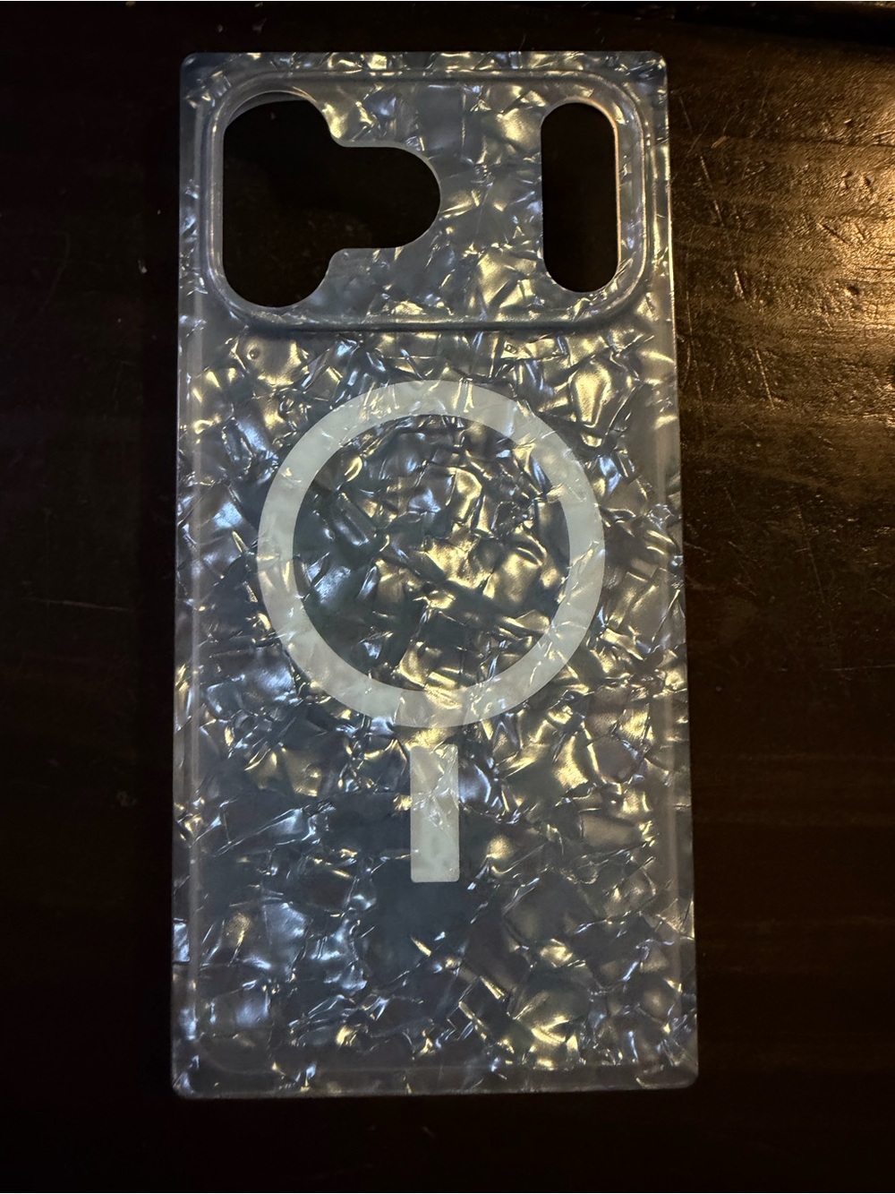 iPhone 17 Pro Max - flaunt case